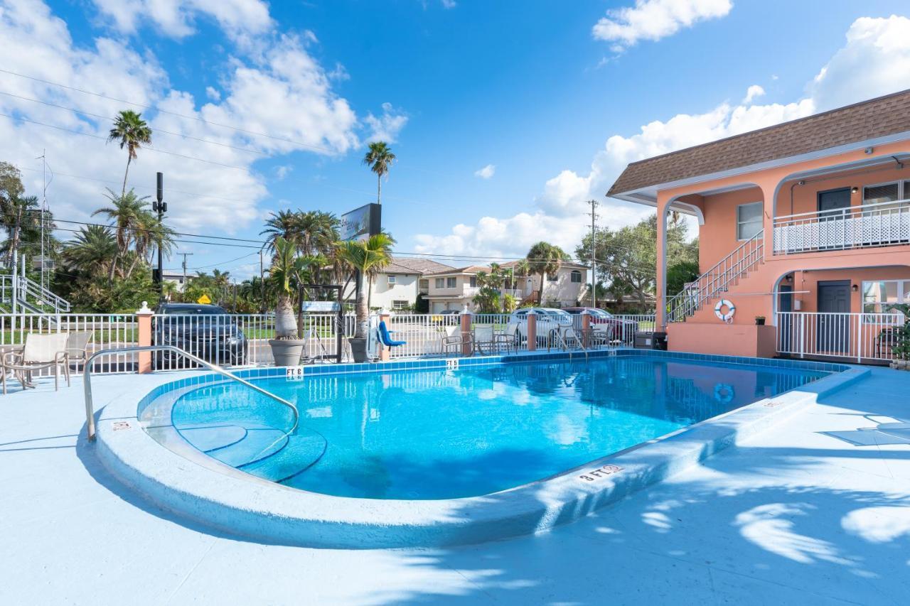 Echo Sails Motel Clearwater Beach Eksteriør bilde